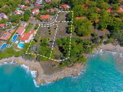 Real estate: 9,080 m2 Oceanfront Land Ready for Development, for sale in the Dominican Republic